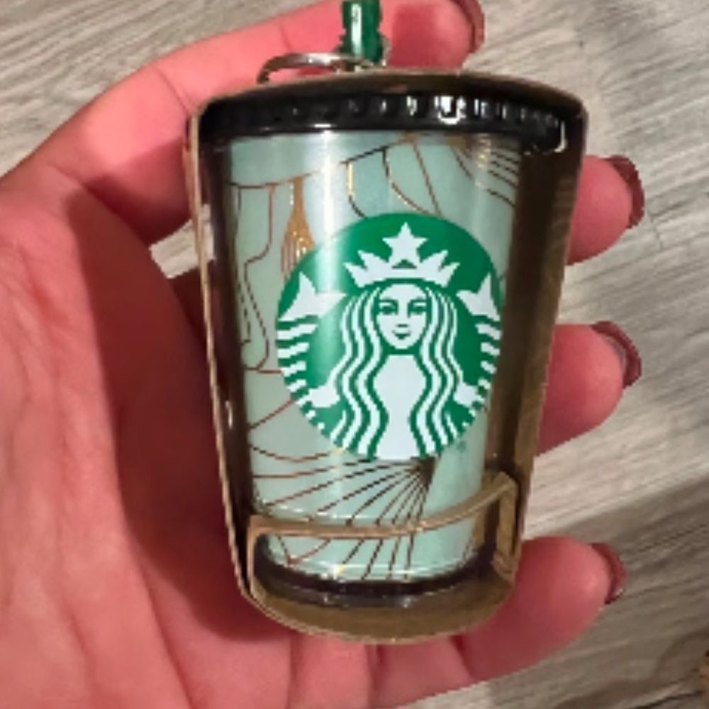 NWT Starbucks Cold Cup Ornament Keychain europe NWT